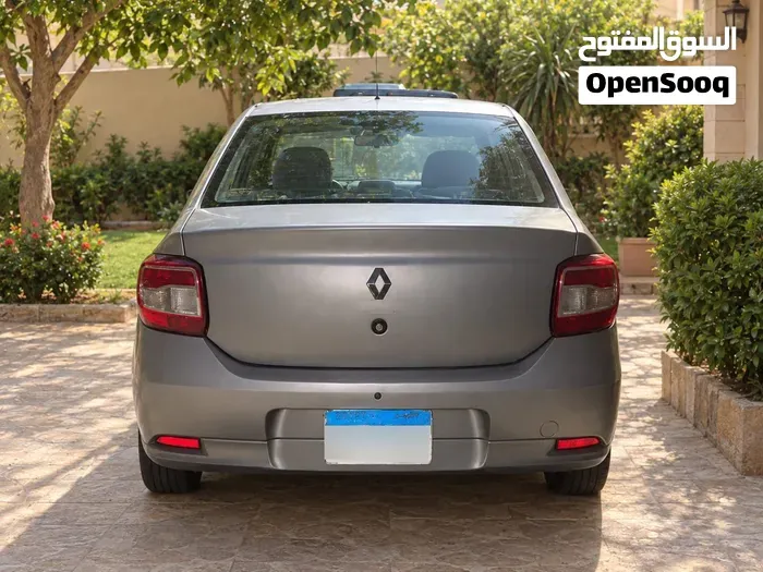 Renault Logan 2016 photo 2