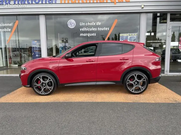 Alfa Romeo Tonale 2023 photo 2