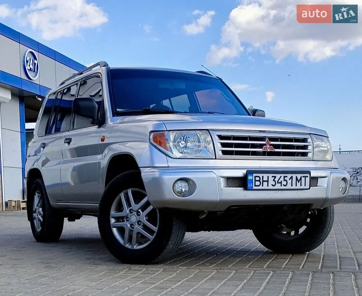 Mitsubishi Pajero 2003 photo 4