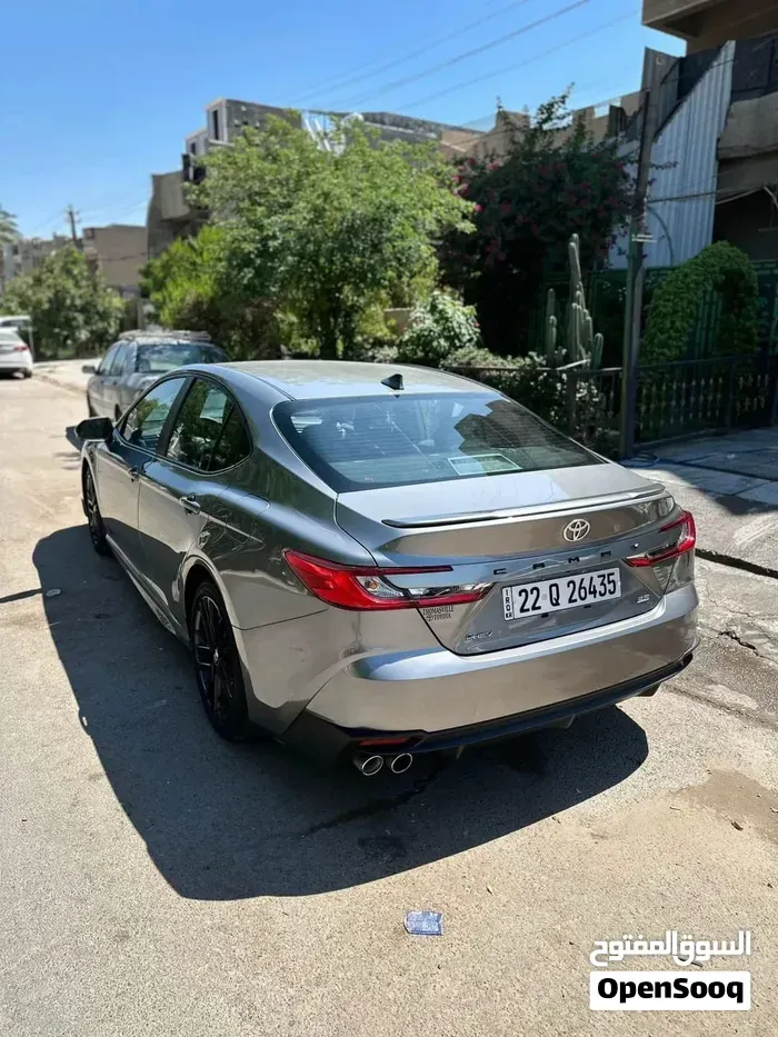 Toyota Camry 2025 photo 2