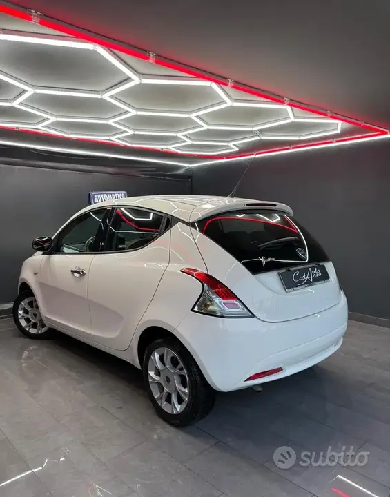Lancia Ypsilon 2017 photo 5