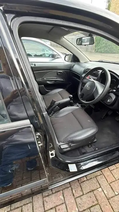 Kia Picanto 2009 photo 2