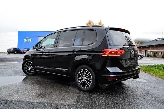 Volkswagen Touran 2016 photo 4