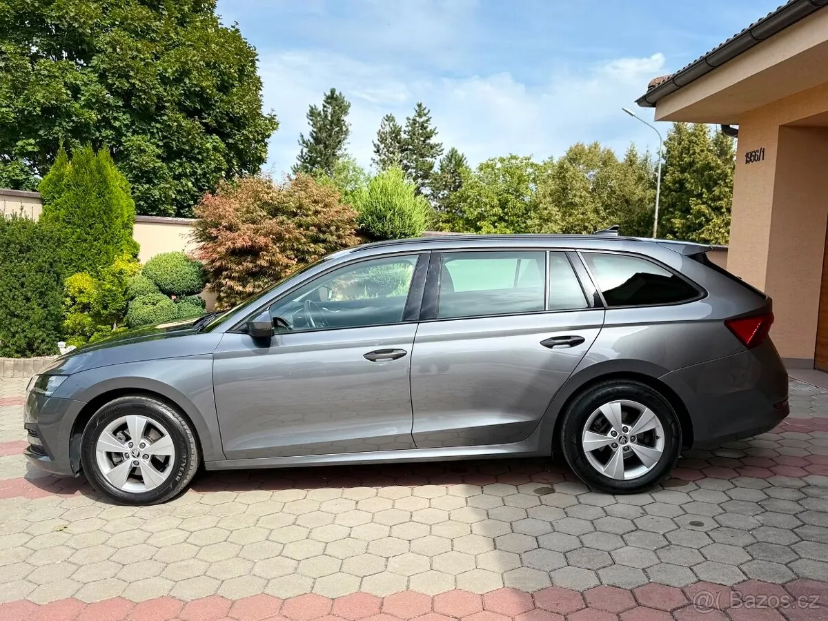 Skoda Octavia 2022 photo 4