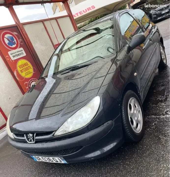 Peugeot 206