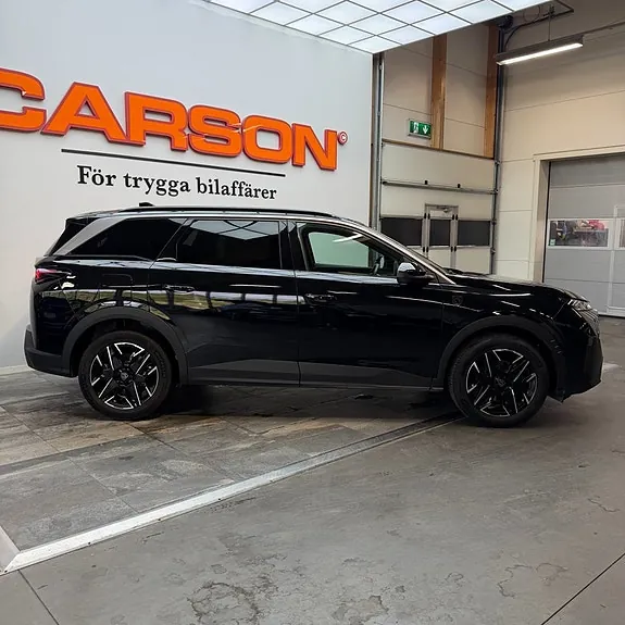Peugeot 5008 2025 photo 3