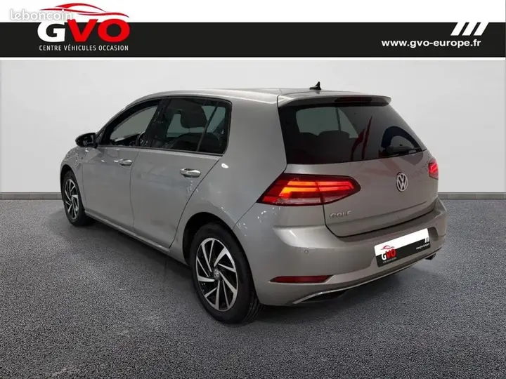 Volkswagen Golf 2019 photo 2