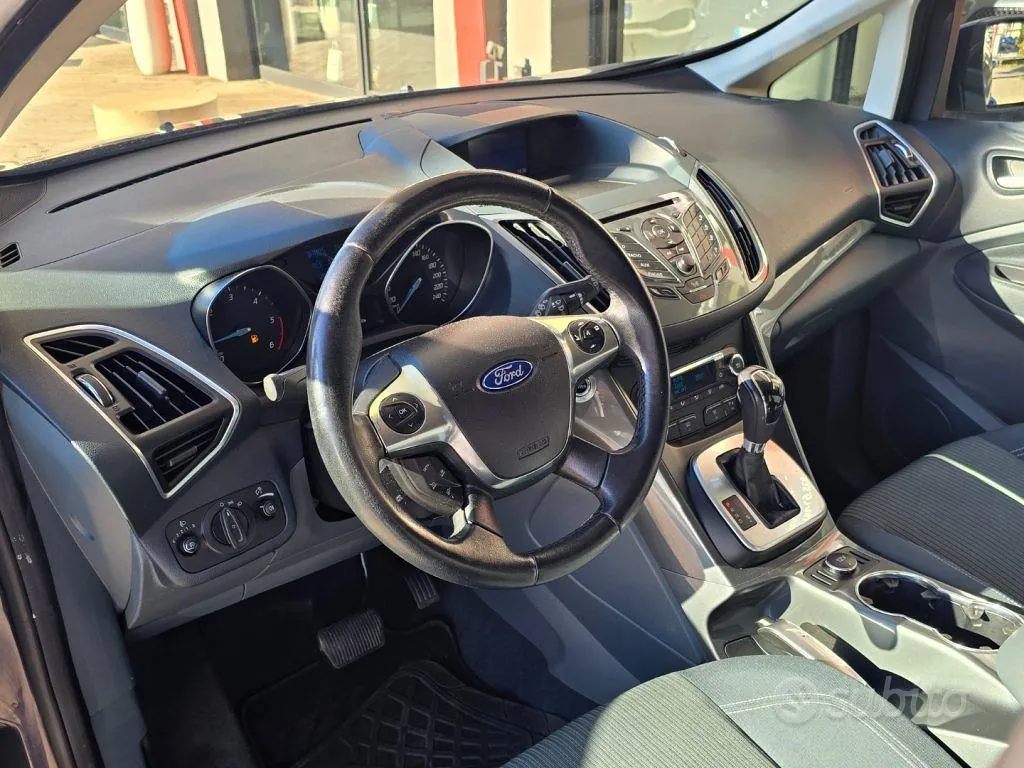 Ford C-Max 2013 photo 3