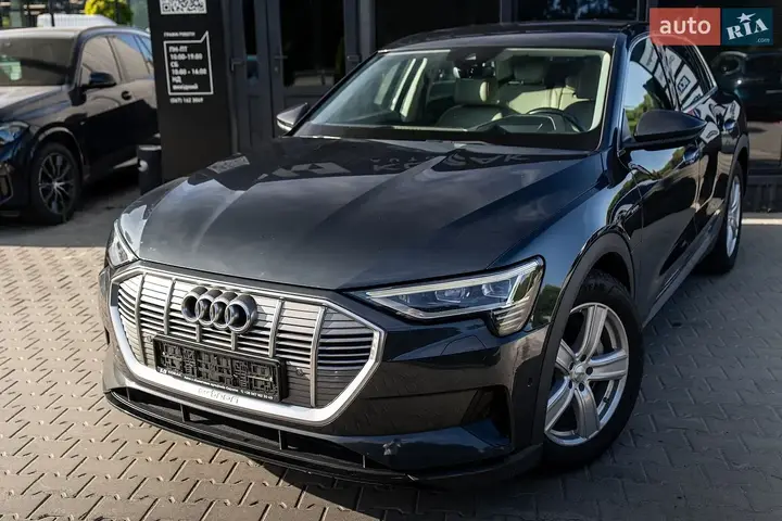 Audi E-Tron 2020 photo 4