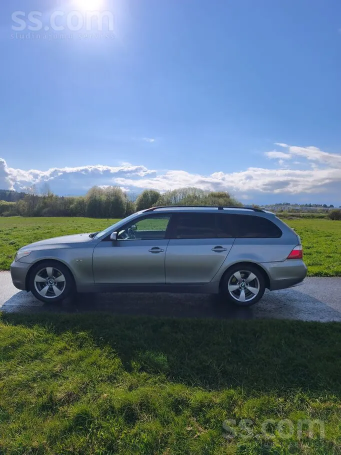 BMW 525 2007 photo 2
