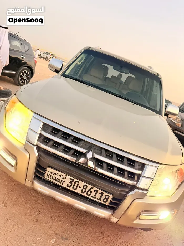 Mitsubishi Pajero 2015 photo 3