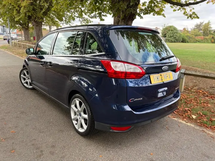 Ford Grand C-Max 2012 photo 4