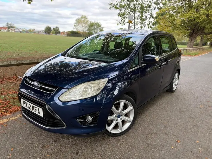 Ford Grand C-Max 2012 photo 2