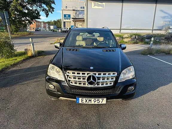 Mercedes-Benz Ml320 2010 photo 2