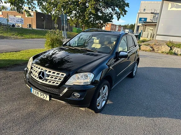 Mercedes-Benz Ml320