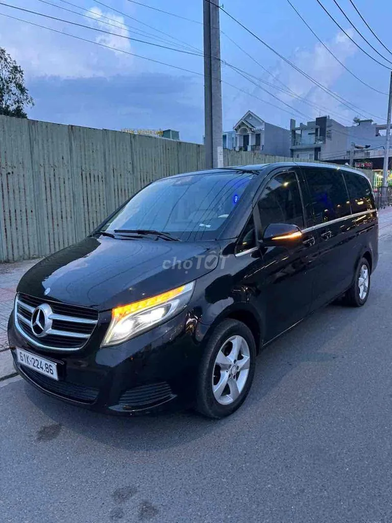 Mercedes-Benz V-Class 2016 photo 3