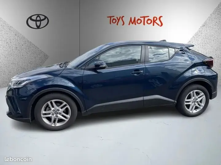 Toyota C-Hr 2023 photo 2