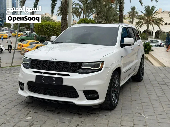 Jeep Grand Cherokee 2017 photo 2