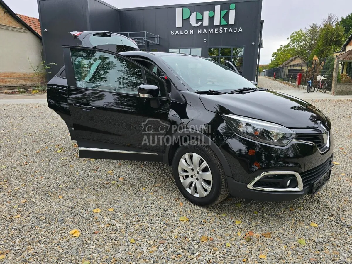 Renault Captur 2015 photo 2