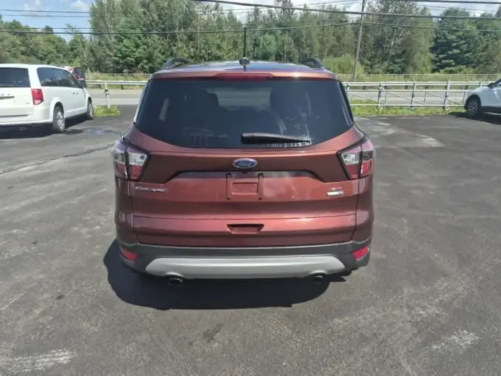 Ford Escape 2018 photo 4