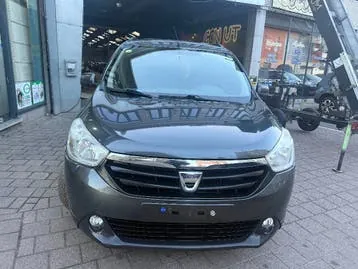 Dacia Lodgy 2014 photo 2