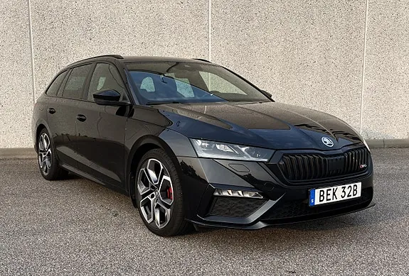 Skoda Octavia 2021 photo 2