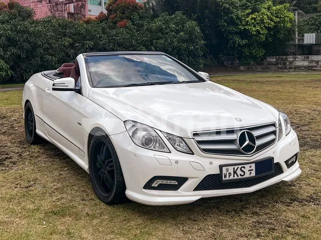 Mercedes-Benz E250