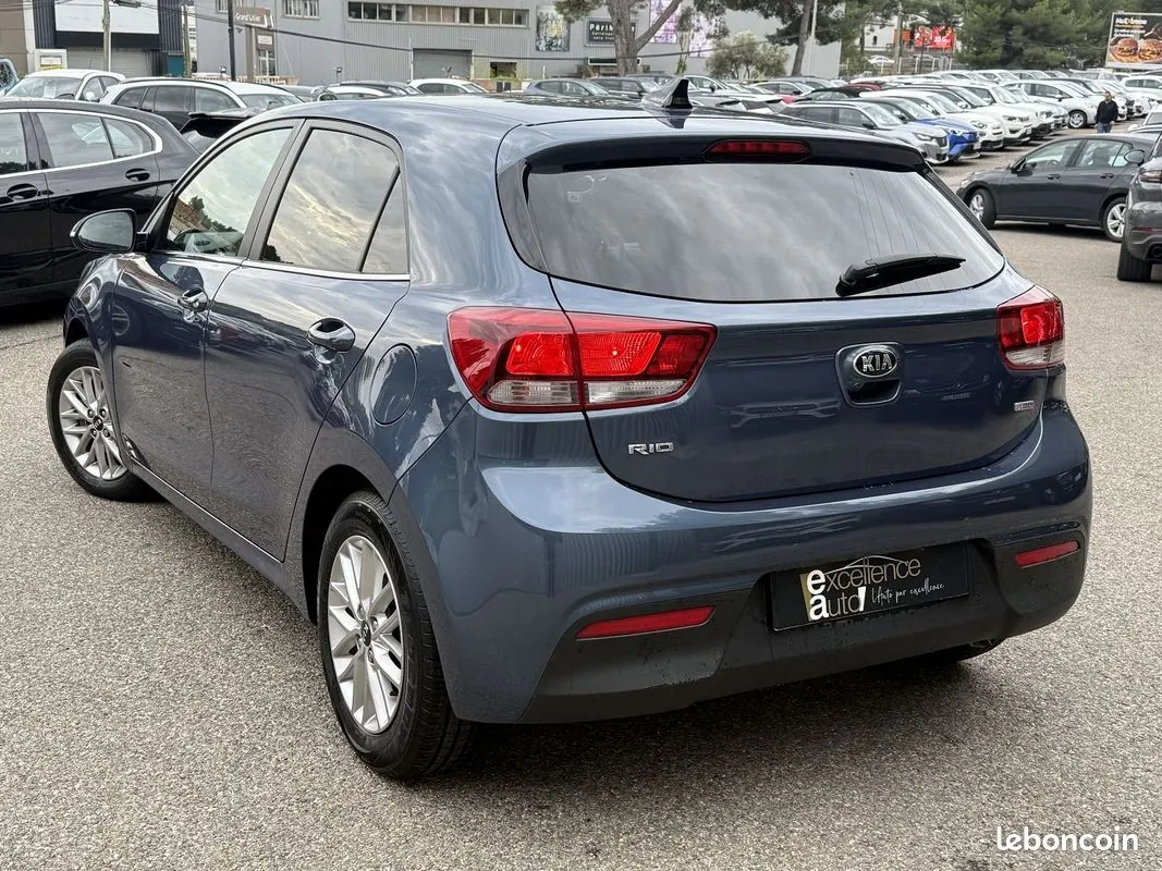 Kia Rio 2019 photo 4
