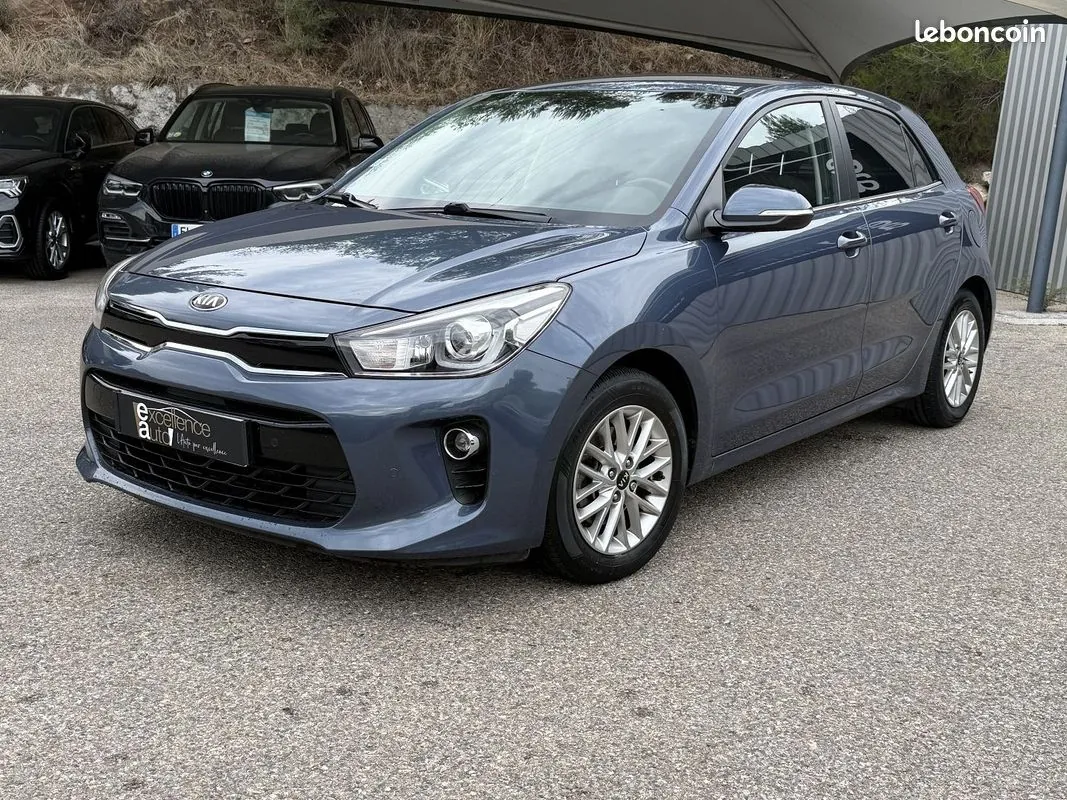 Kia Rio 2019 photo 2