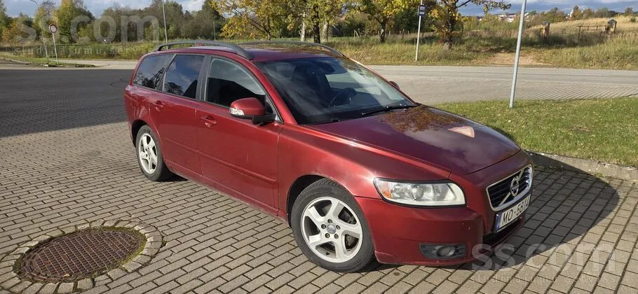Volvo V50
