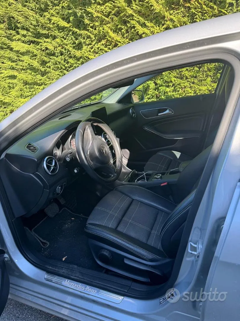 Mercedes-Benz A 2017 photo 5