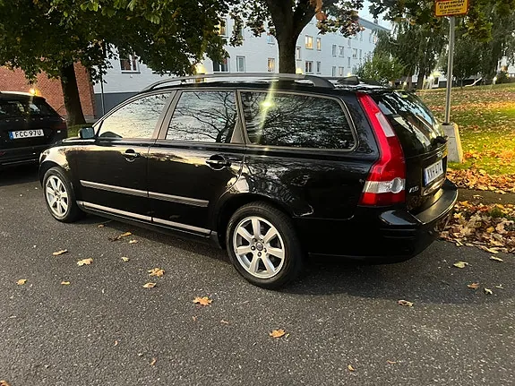 Volvo V50