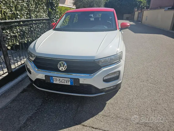 Volkswagen T-Roc 2018 photo 5