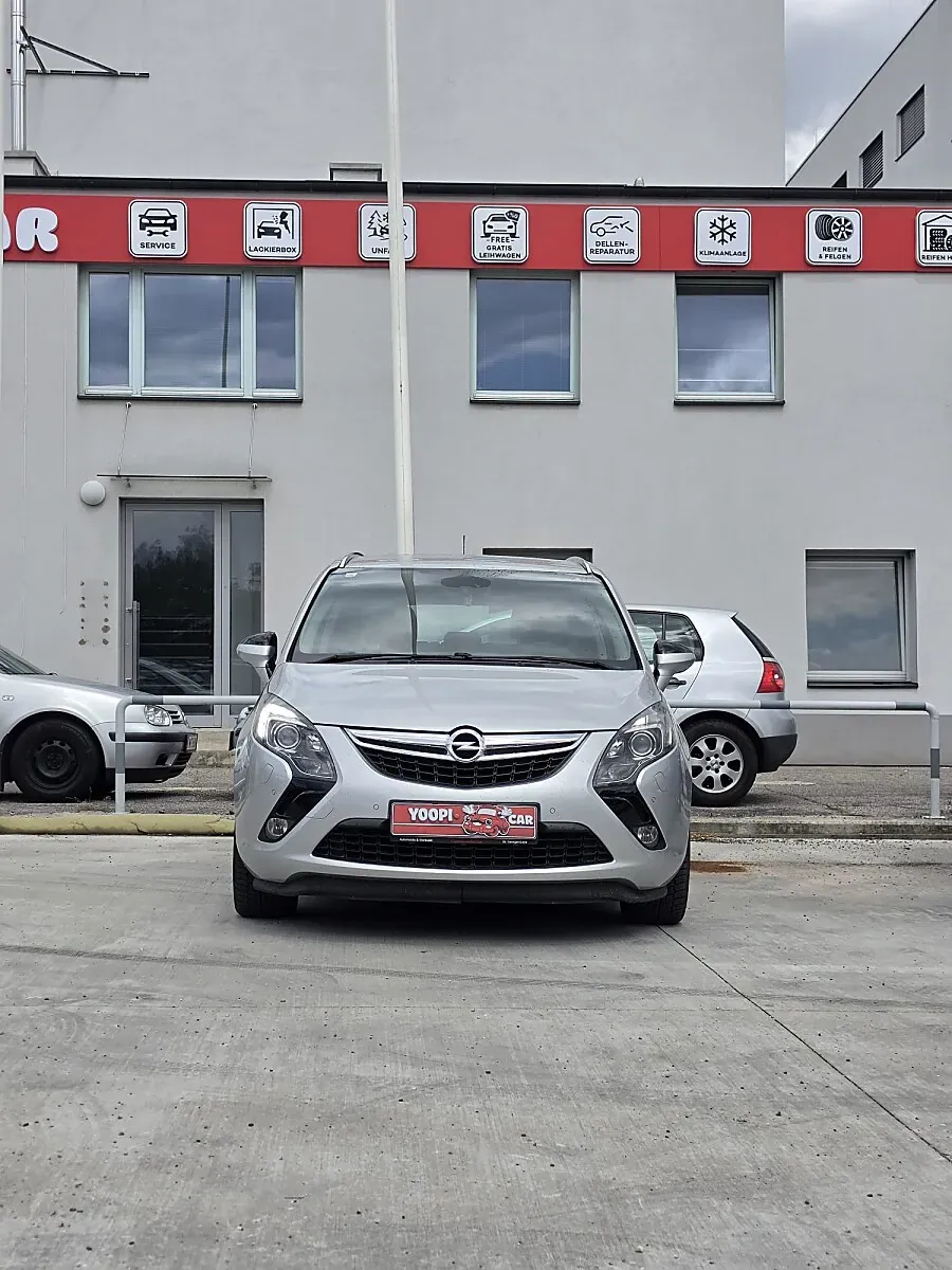 Opel Zafira Tourer