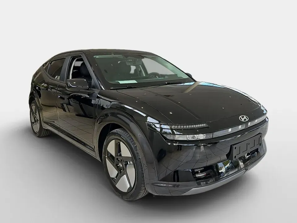 Hyundai Ioniq 3 photo 2
