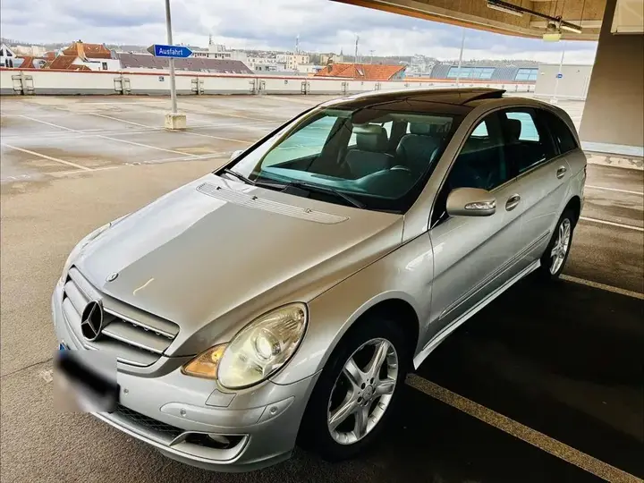 Mercedes-Benz R 350