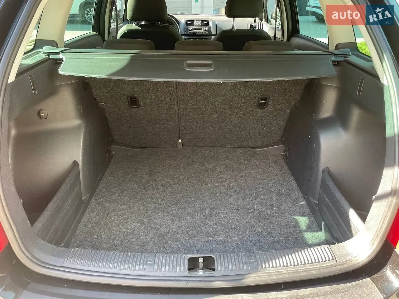 Skoda Fabia 2010 photo 5