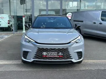 Lexus Lbx 2024 photo 2