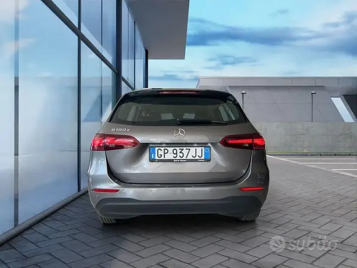 Mercedes-Benz B-Class 2023 photo 5