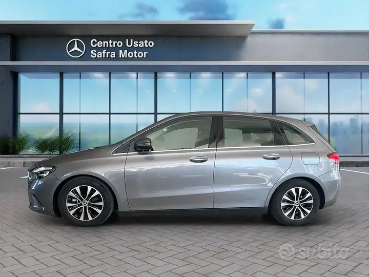 Mercedes-Benz B-Class 2023 photo 3