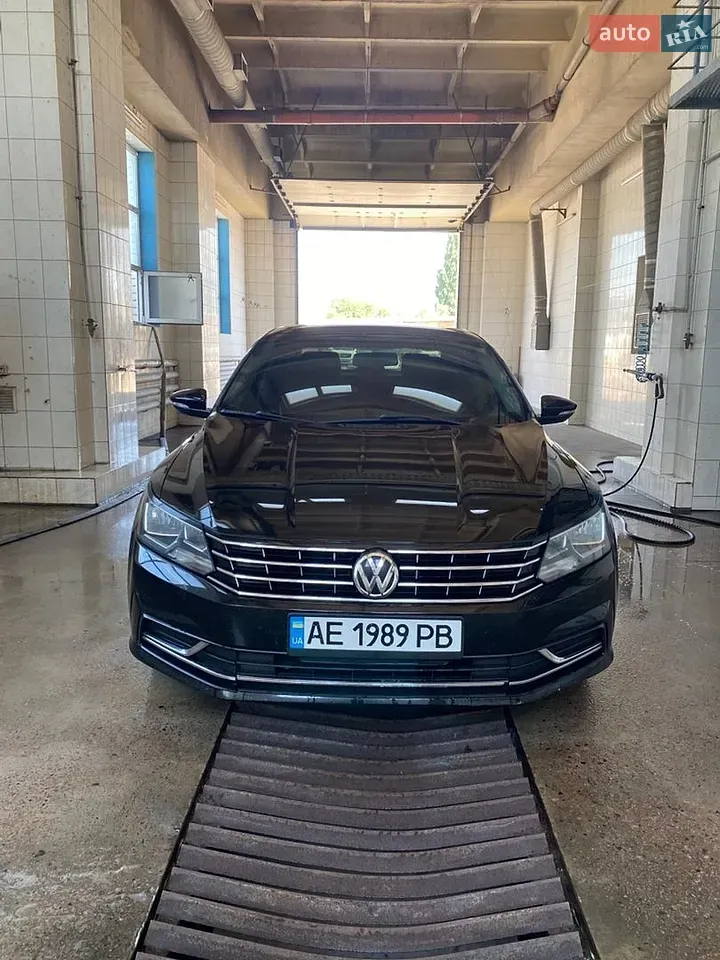 Volkswagen Passat 2015 photo 2