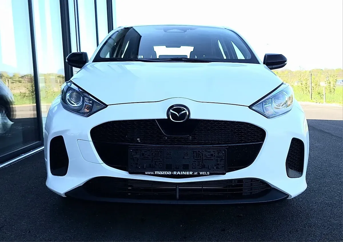 Mazda Mazda2 2026 photo 2