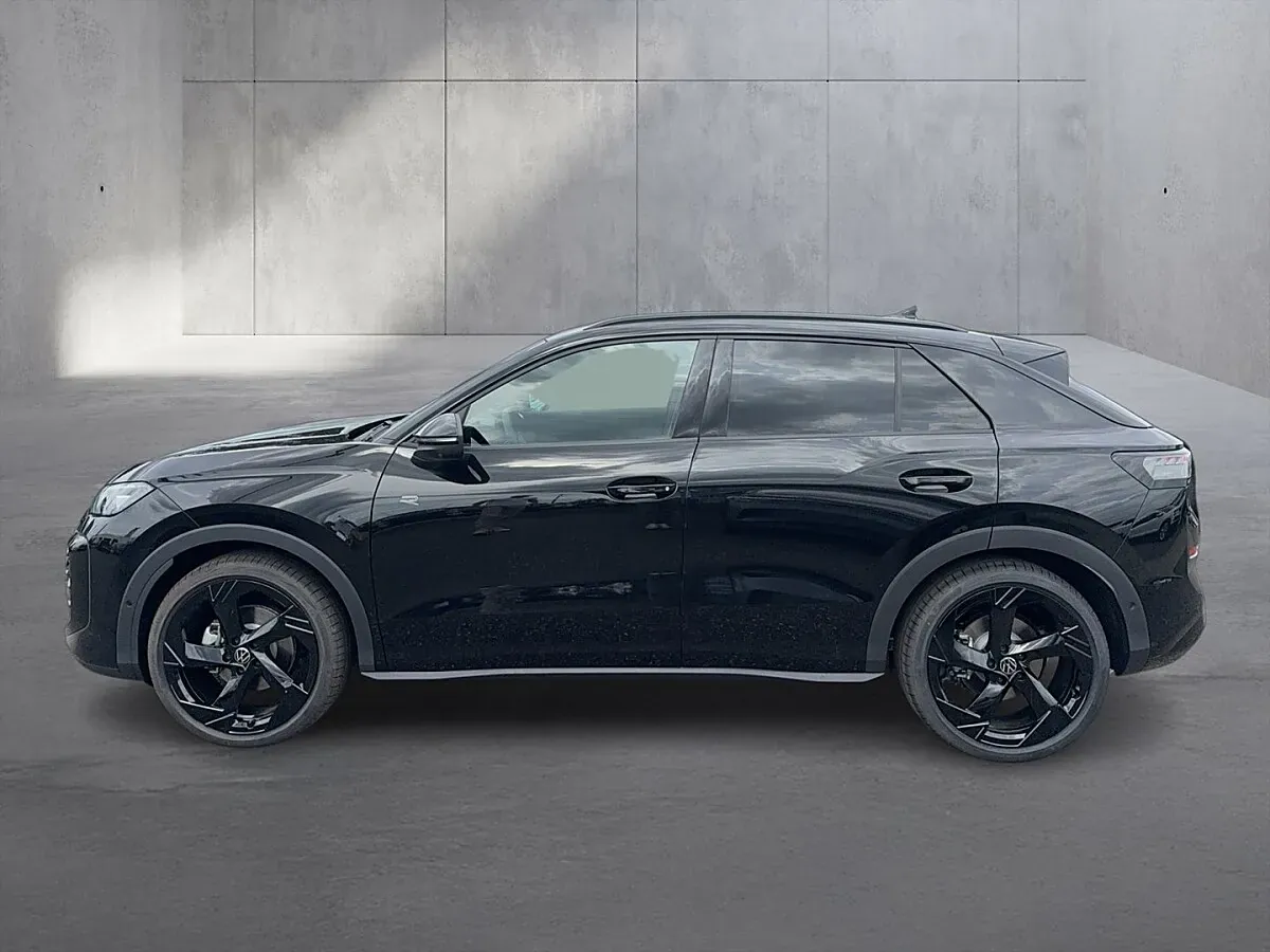Volkswagen T-Roc 2026 photo 2
