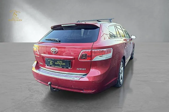 Toyota Avensis 2009 photo 5