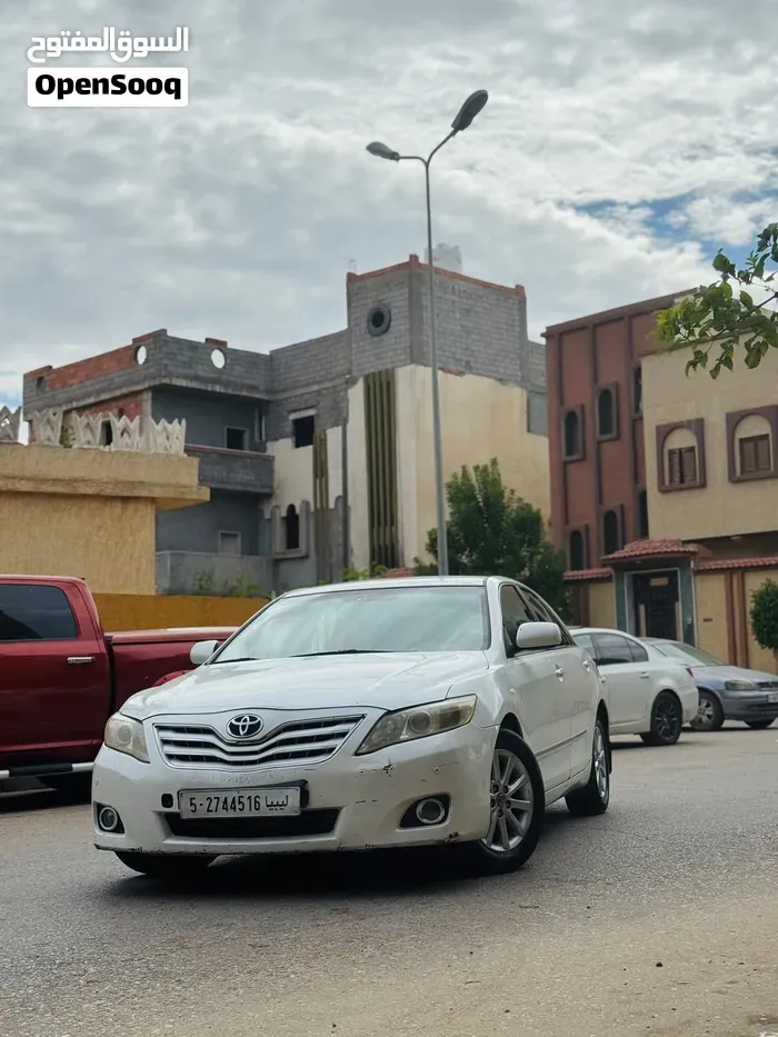 Toyota Camry 2010 photo 2