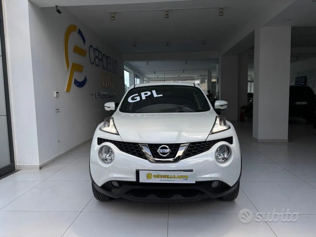 Nissan Juke 2019 photo 2