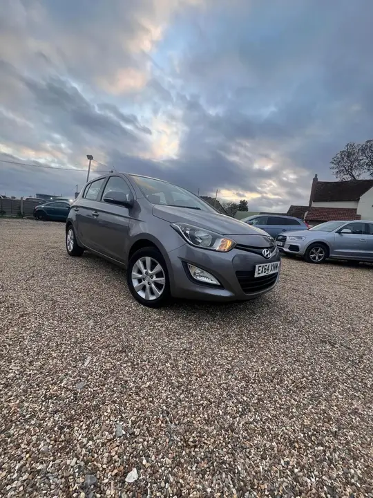 Hyundai I20
