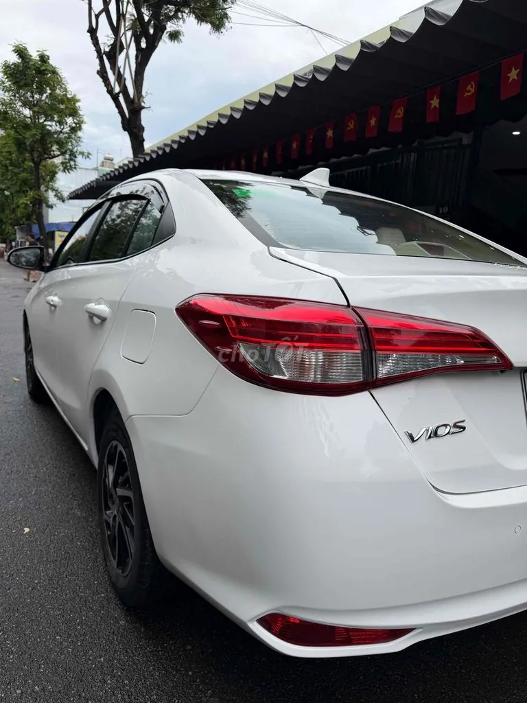 Toyota Vios 2023 photo 3