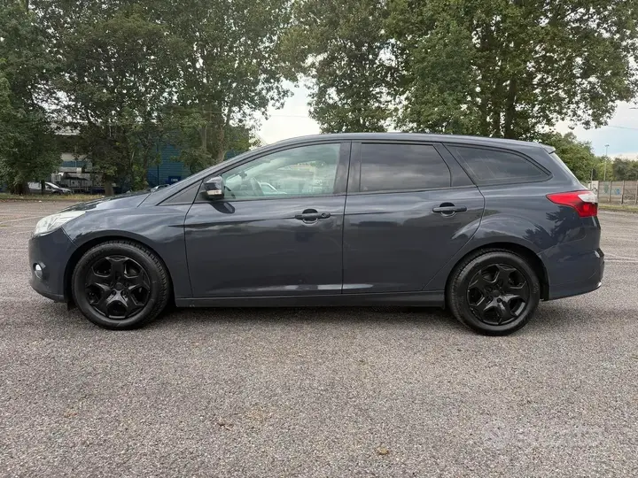 Ford Focus 2014 photo 4