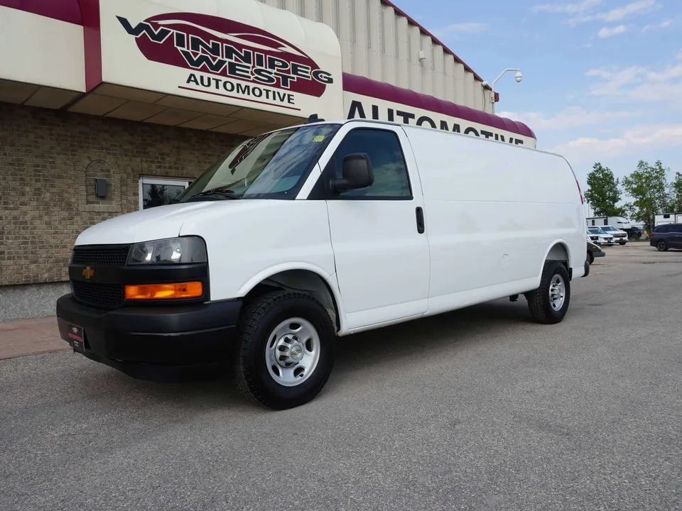 Chevrolet Express 2025 photo 3